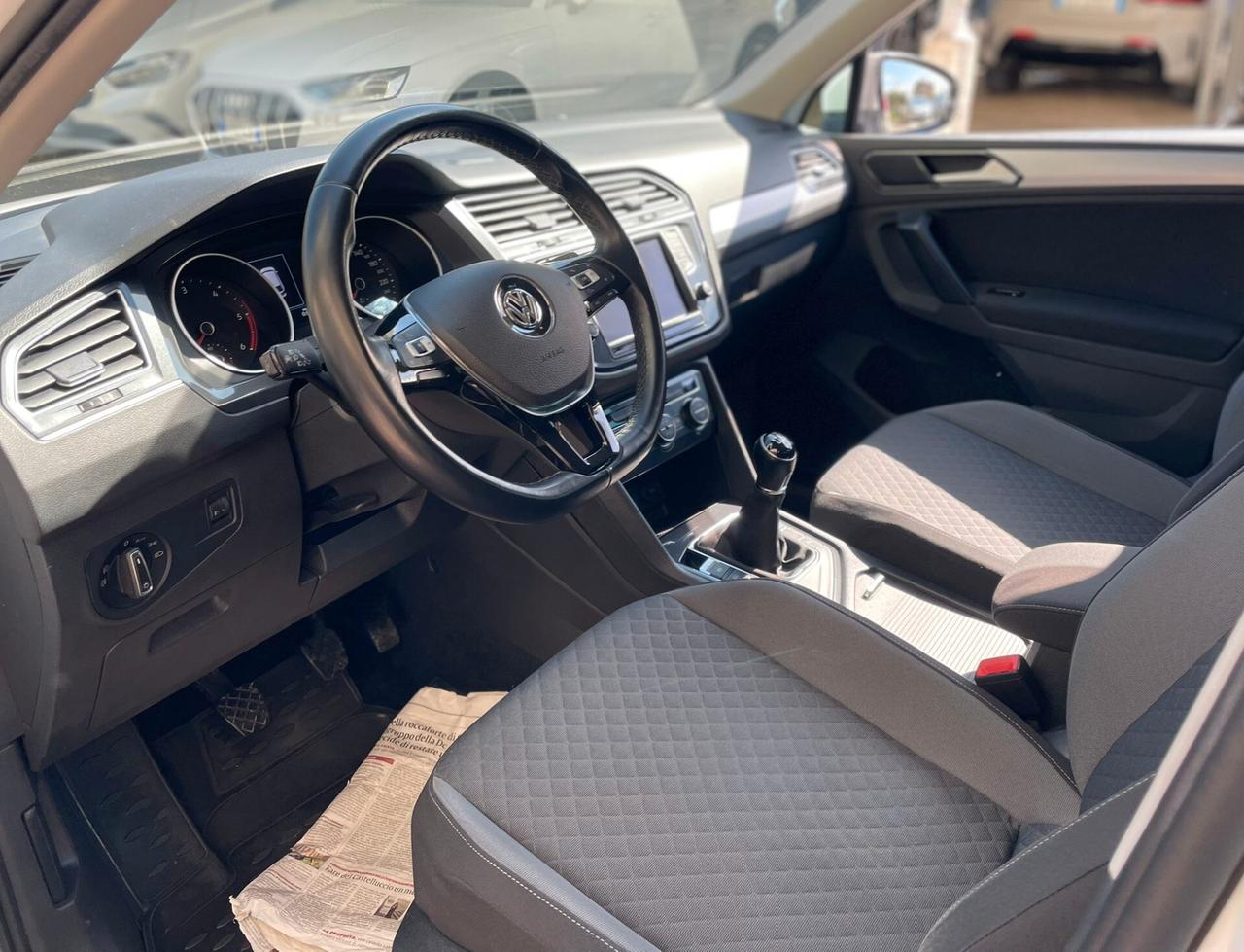 Volkswagen Tiguan 2.0 TDI SCR Business BlueMotion