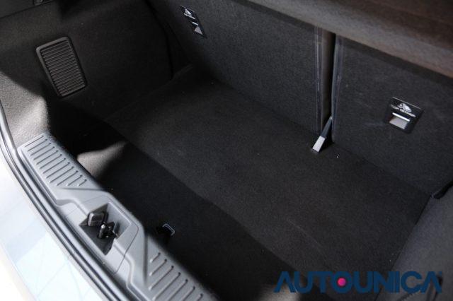 FORD Fiesta 1.0 ECOBOOST HYBRID 125 CV 5 PORTE ST-LINE