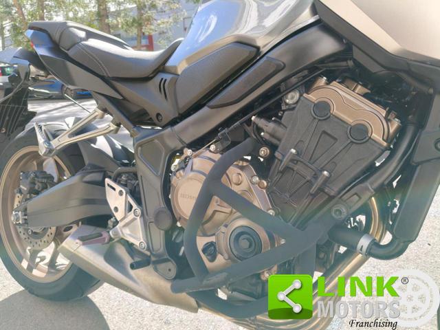 HONDA CB 650 R SOLO 8500KM