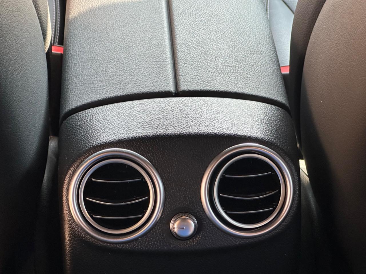 Mercedes-Benz GLC 200 – Anno 2022