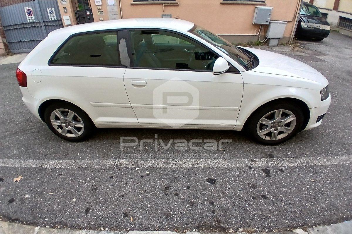 AUDI A3 1.6 Ambiente