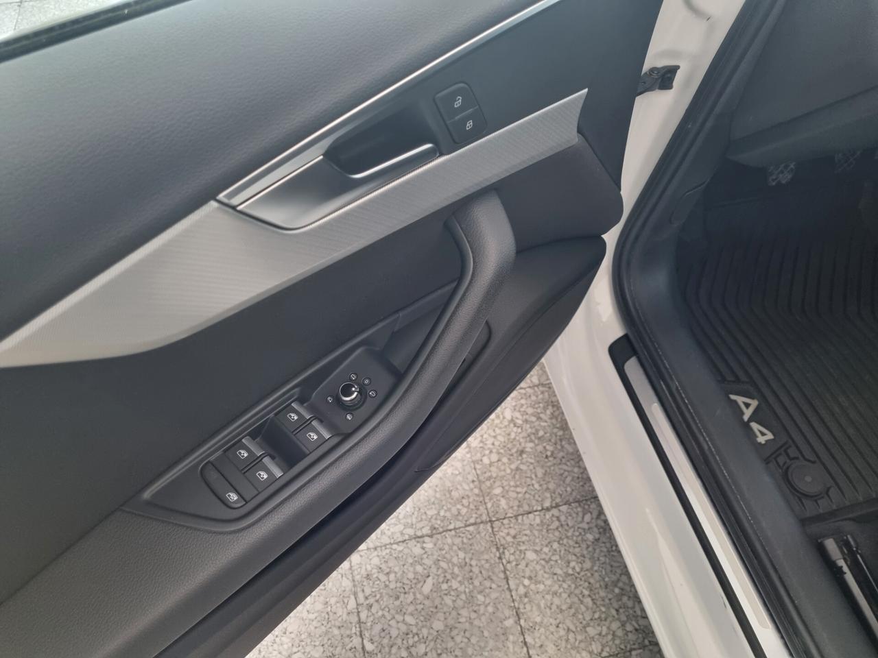 Audi A4 Avant 2.0 TFSI g-tron Business Sport