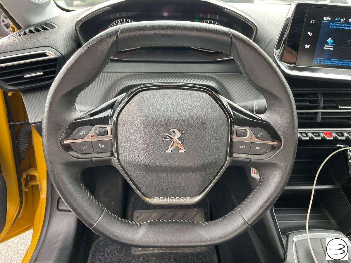 PEUGEOT - 208 - BlueHDi 100 S&S 5p. Active