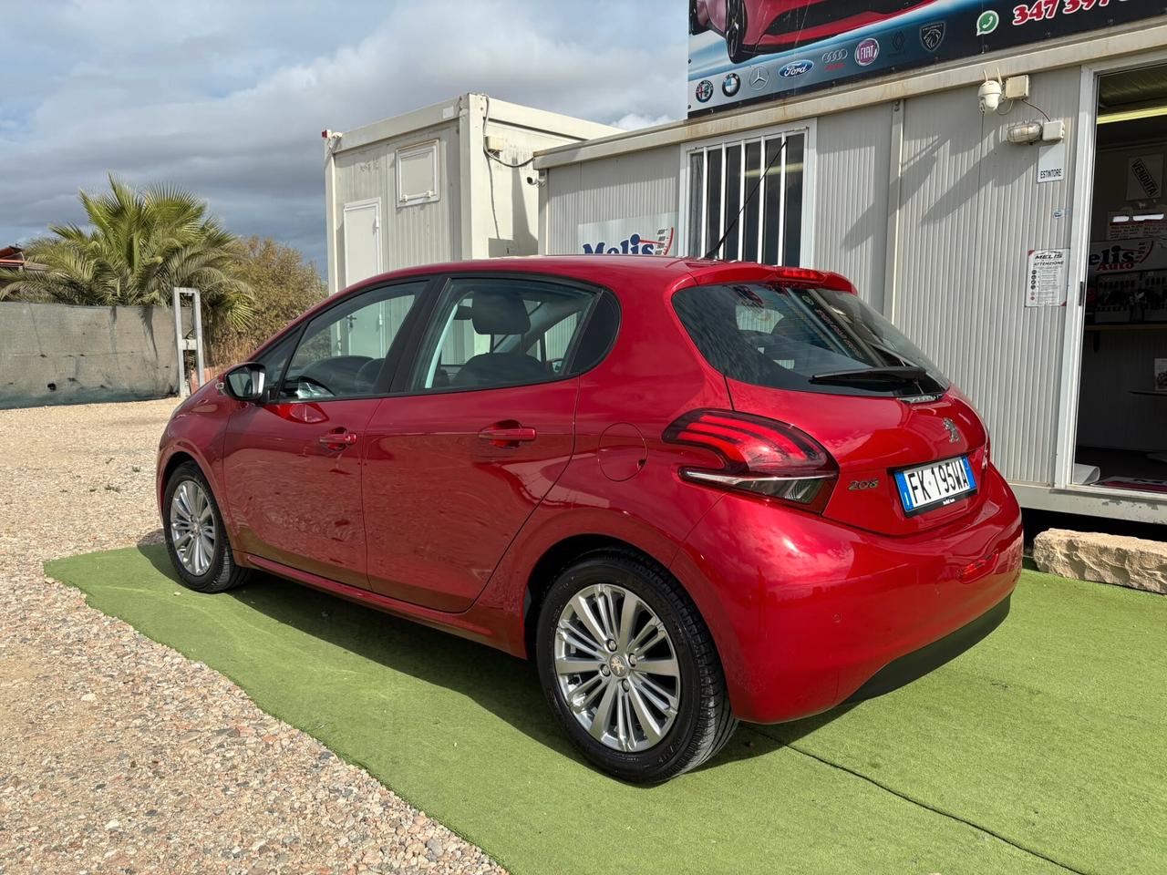 Peugeot 208 Utilitaria 1.2 Benzina