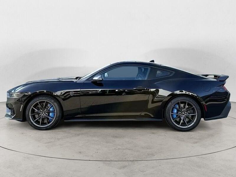 Ford Mustang 5.0 V8 453CV Dark Horse