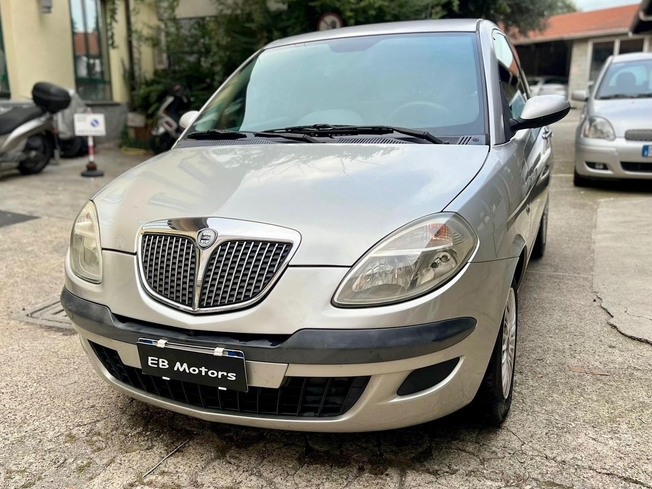 Lancia Ypsilon 1.2 60cv Argento Euro4