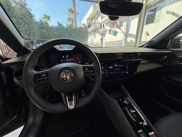 ALFA ROMEO Junior 1.2 136 CV Hybrid eDCT6 Speciale tua da ?299,00