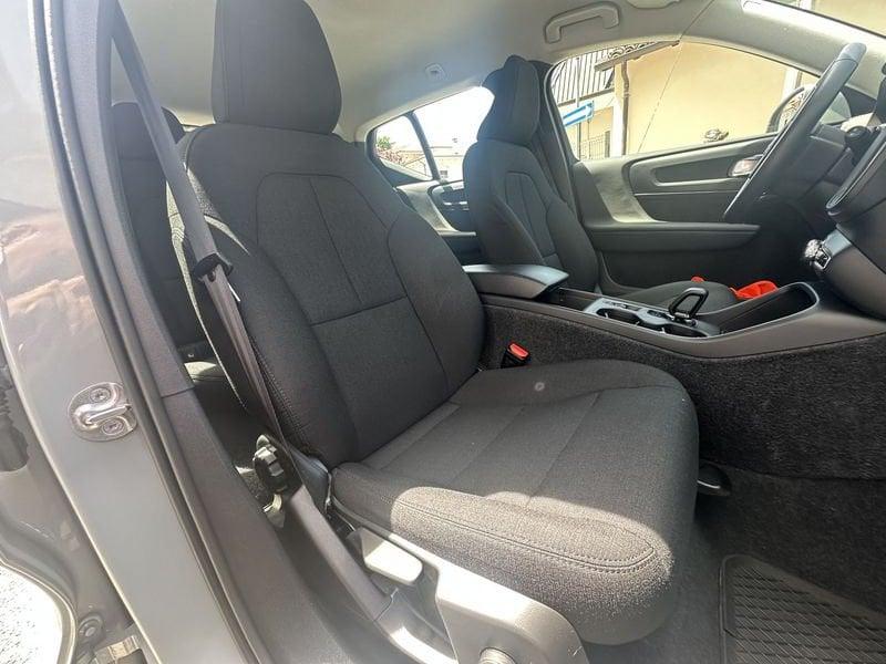 Volvo XC40 T2 automatico Essential