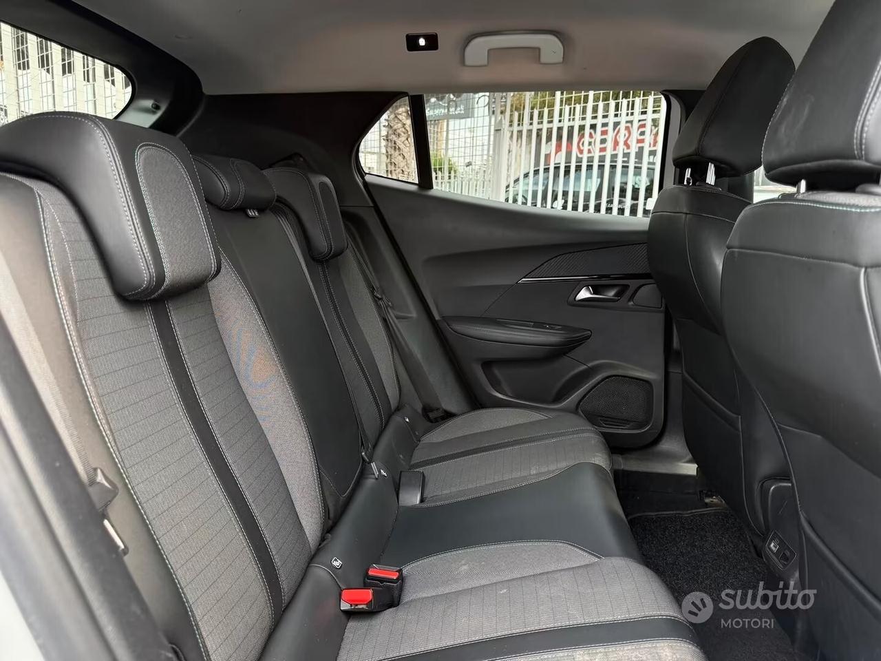 Peugeot 2008 1.5 130CV DIESEL ANNO 2021 AUTOMATICA