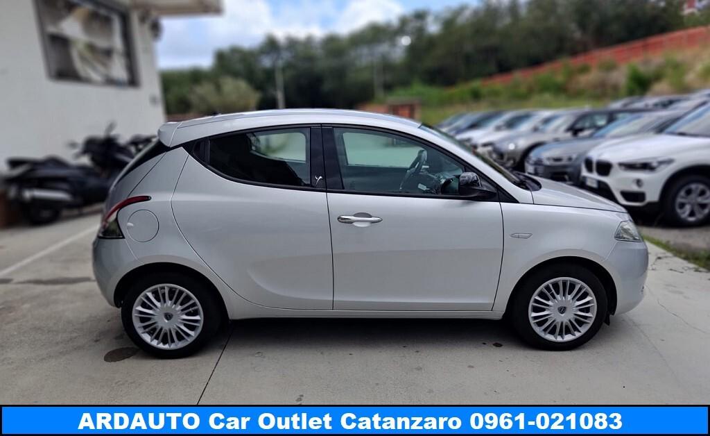 Lancia ypsilon 1.3 Mjt Gold