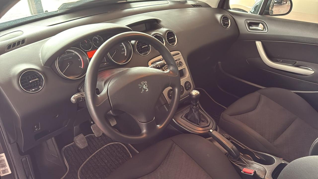 Peugeot 308 1.6 8V HDi 93CV 5p. Active