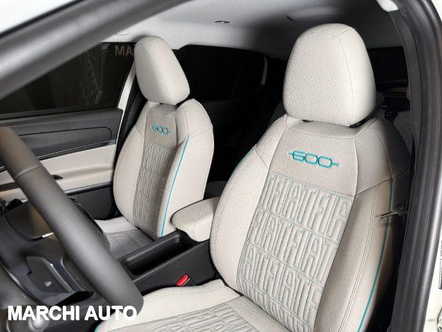 FIAT 600 Hybrid 110 CV DCT MHEV La Prima II