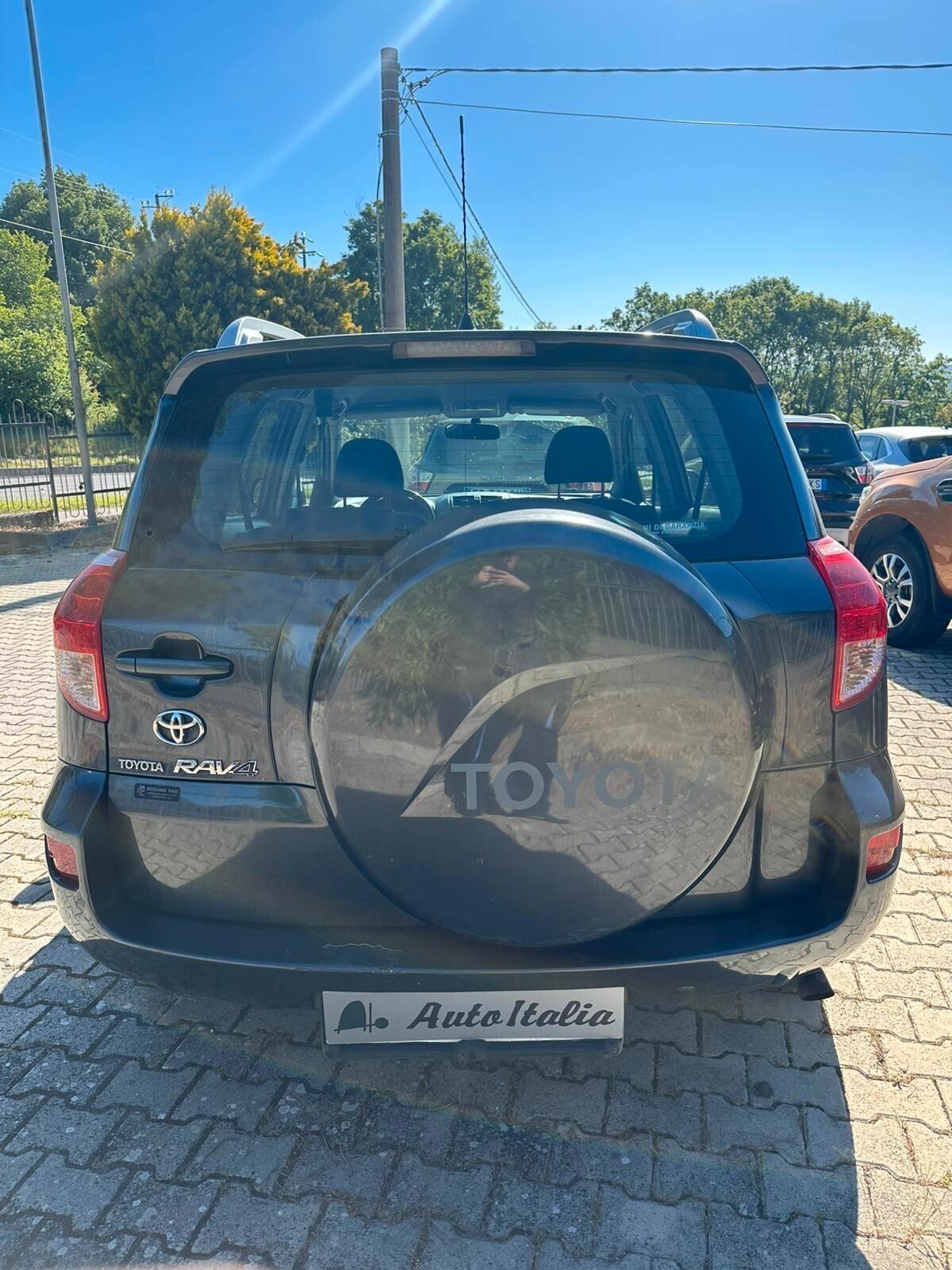 TOYOTA RAV4 2.2 D-4D 136 CV 2006