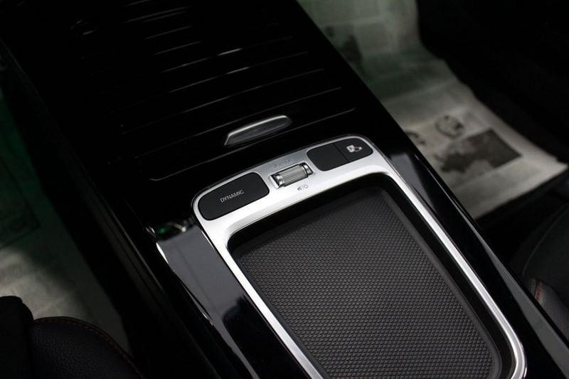 Mercedes-Benz Classe A A 250 e Plug-In-Hybrid AMG Line Premium Plus Speedshift DCT AMG 8G