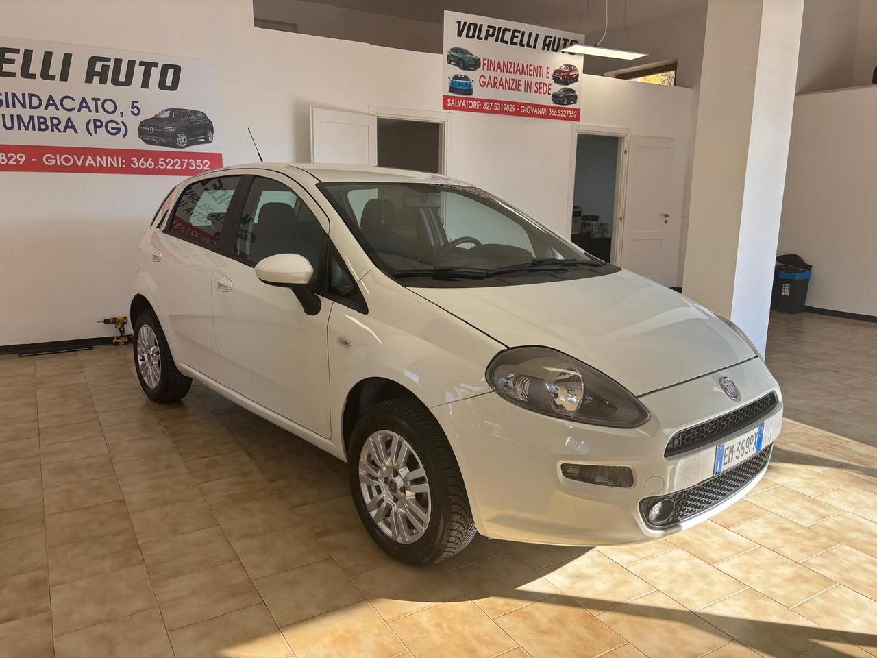 FIAT PUNTO ANNO 2012 BZ METANO ADATTA NEOPATENTATI KM 185 MILA