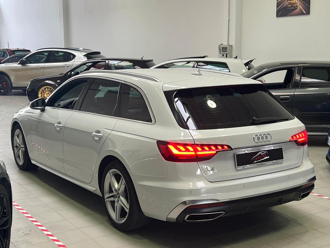 Audi A4 Avant 35 TDI/163 CV S tronic line
