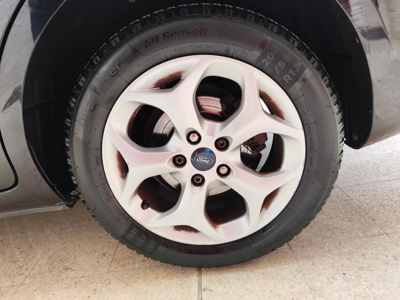 Ford Focus 1.6 TDCi (110CV) 5p. Tit. DPF