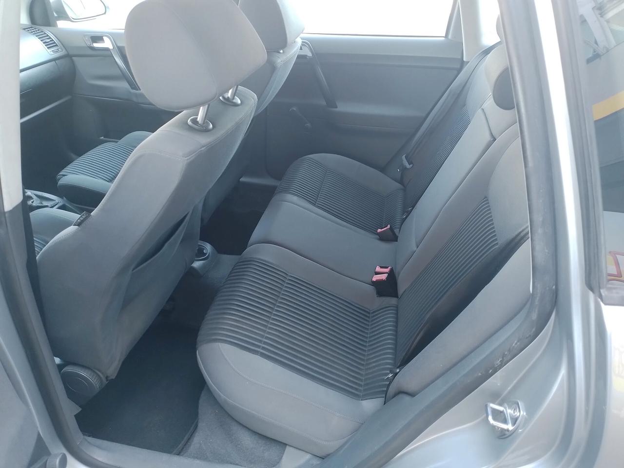 Volkswagen Polo 1.4/80CV TDI 5p. Sportline