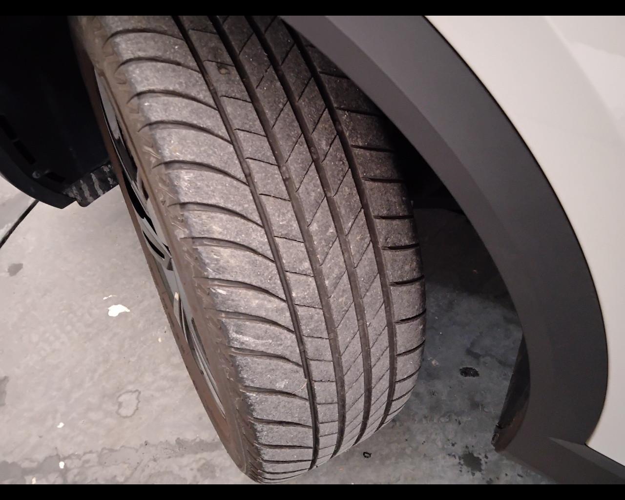 VOLKSWAGEN T-Roc I 2022 - T-Roc 1.0 tsi Sport 115cv