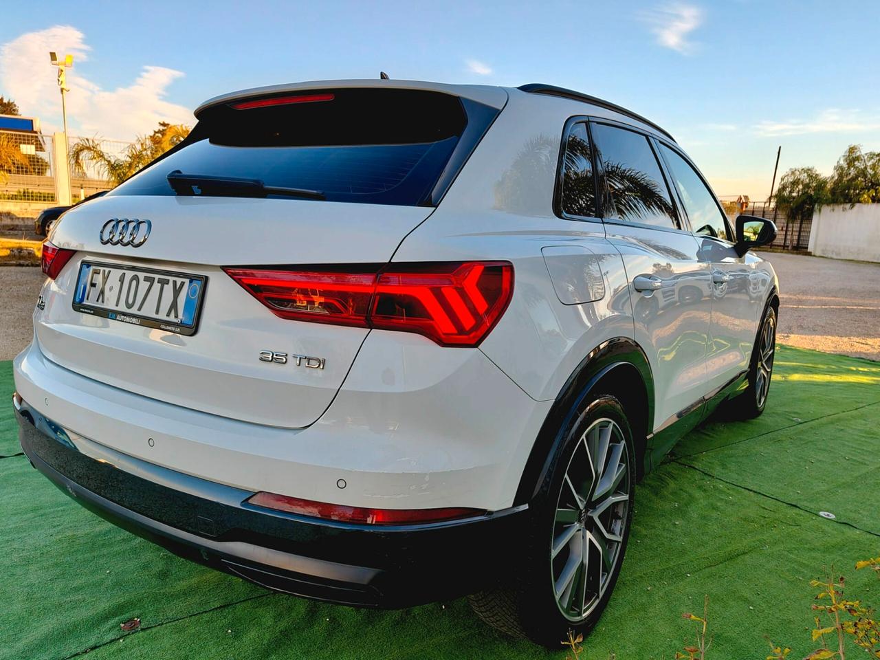 Audi Q3 35 TDI S tronic Business Advanced - 2019