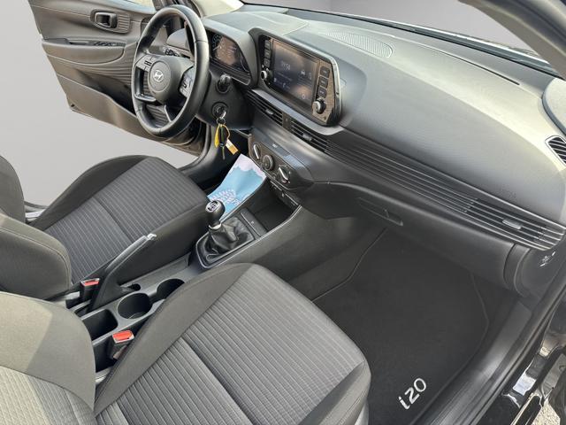 HYUNDAI i20 1.2 MPI MT Connectline