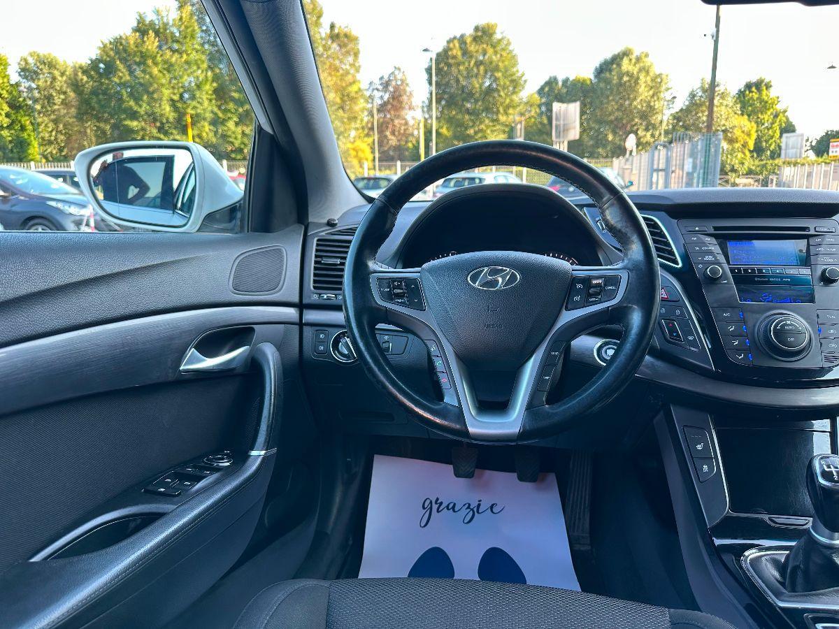 HYUNDAI - i40 - 1.7 CRDi 115CV Comfort
