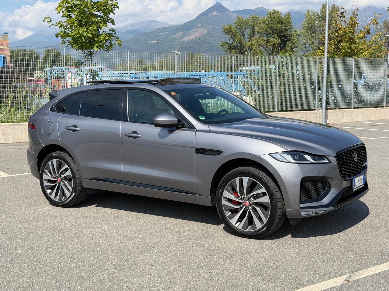 Jaguar F-Pace 2.0 PHEV 404 CV AWD aut. R-Dynamic S