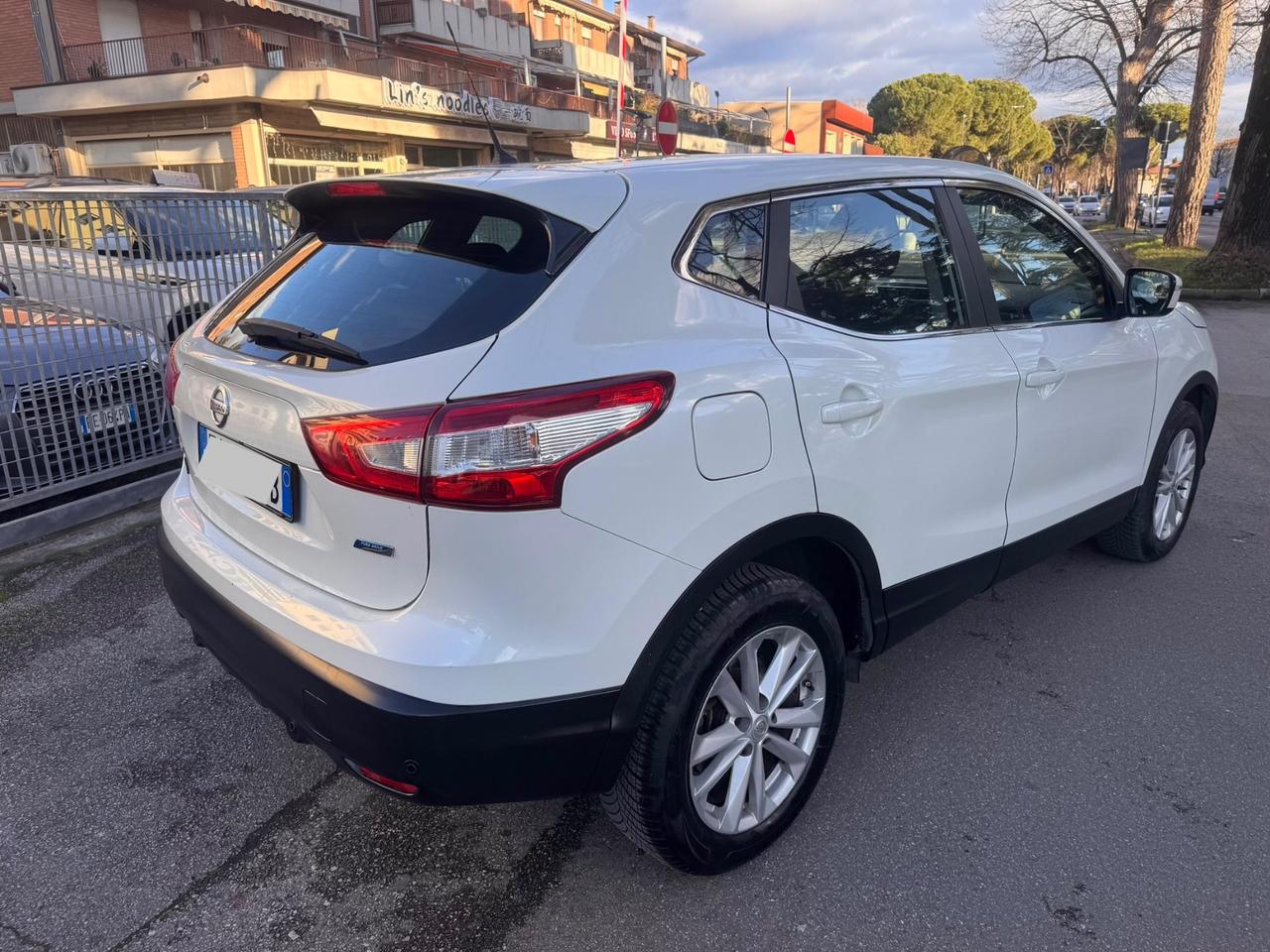 Nissan Qashqai 1.5 dCi N-vision neopaten garanzia 12 m