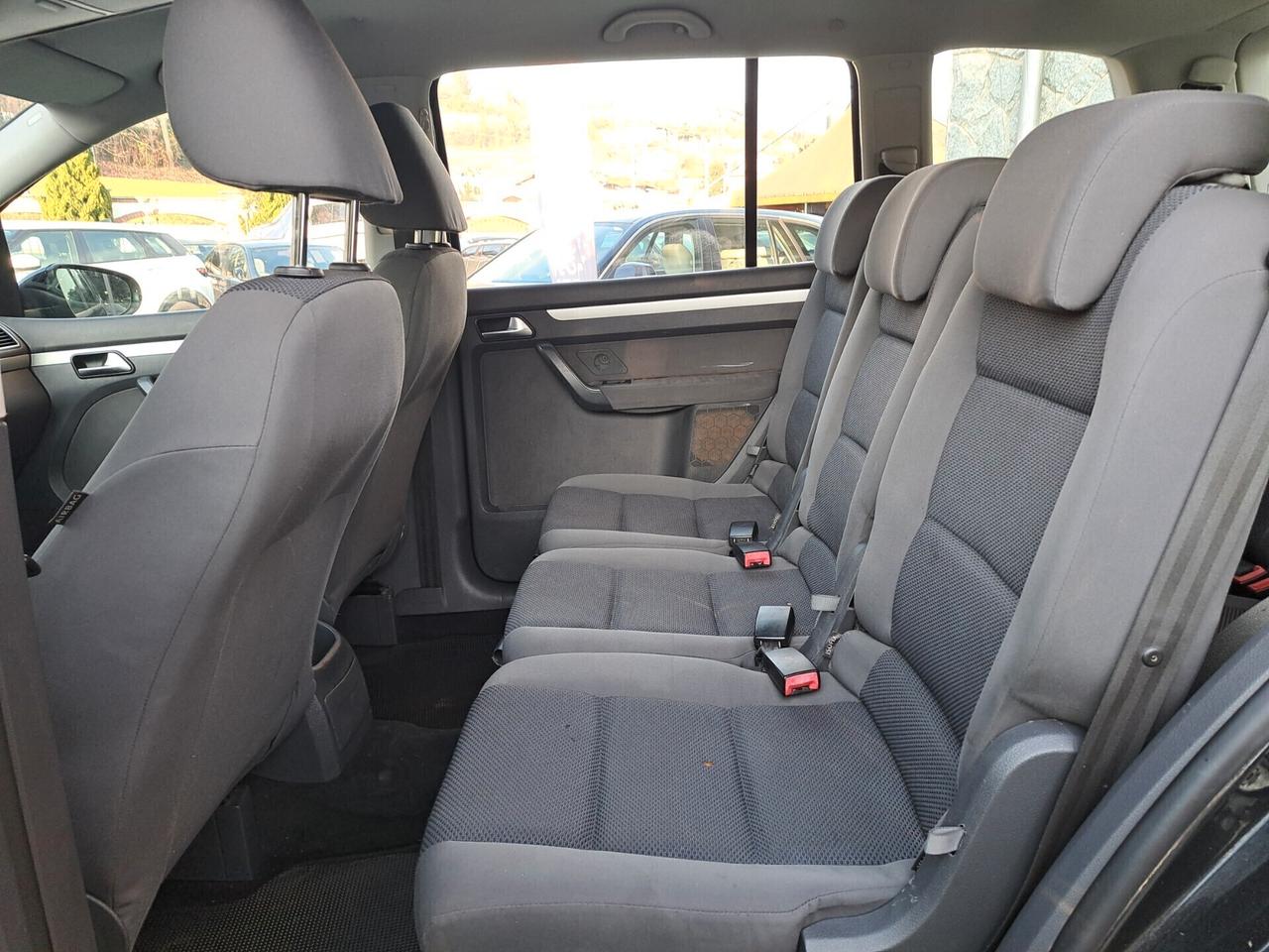 Volkswagen Touran 7 posti / 1.6 /105 cv