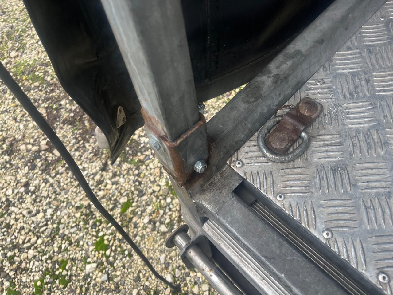 Iveco Carroattrezzi chiuso Daily Motore RIFATTO