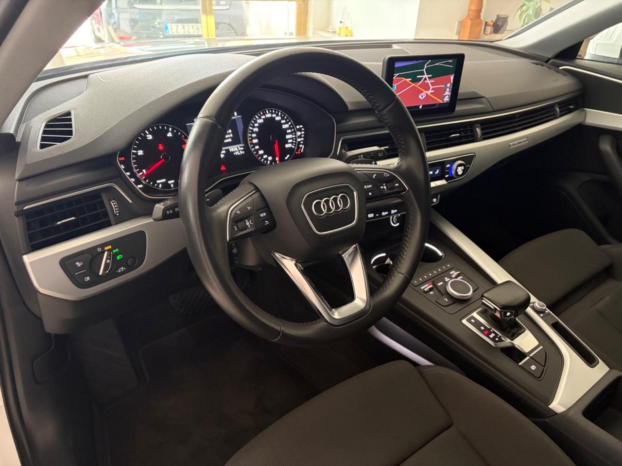 AUDI A4 ALLROAD 2.0 TDI BUSINESS EVOLUTION