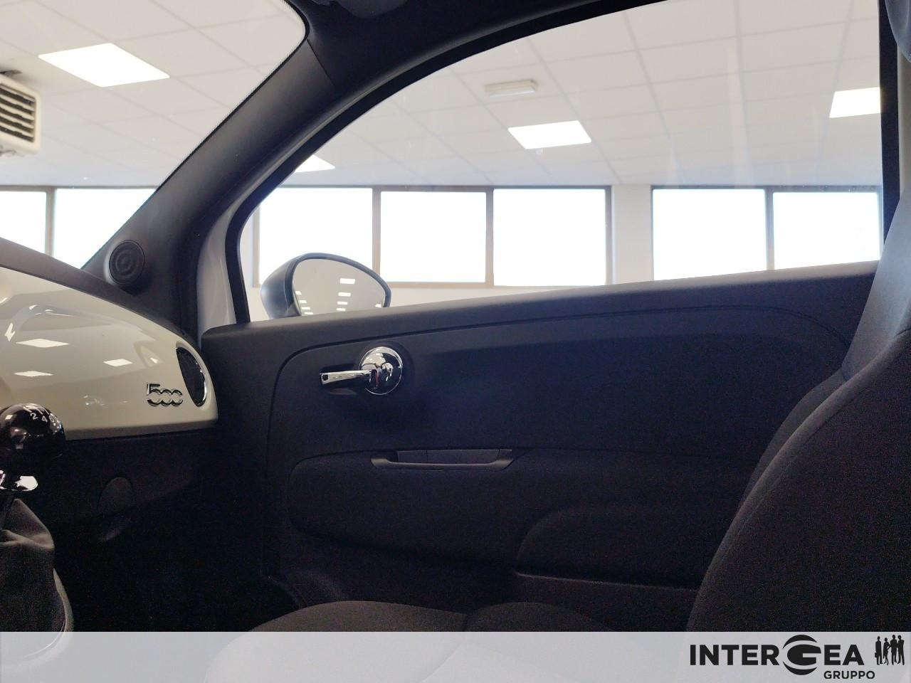 FIAT 500C 1.0 hybrid 70cv