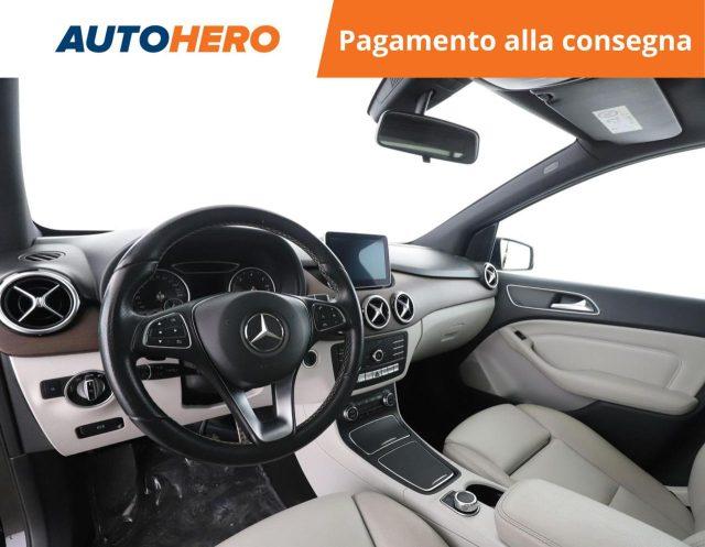 MERCEDES-BENZ B 200 d Automatic Sport