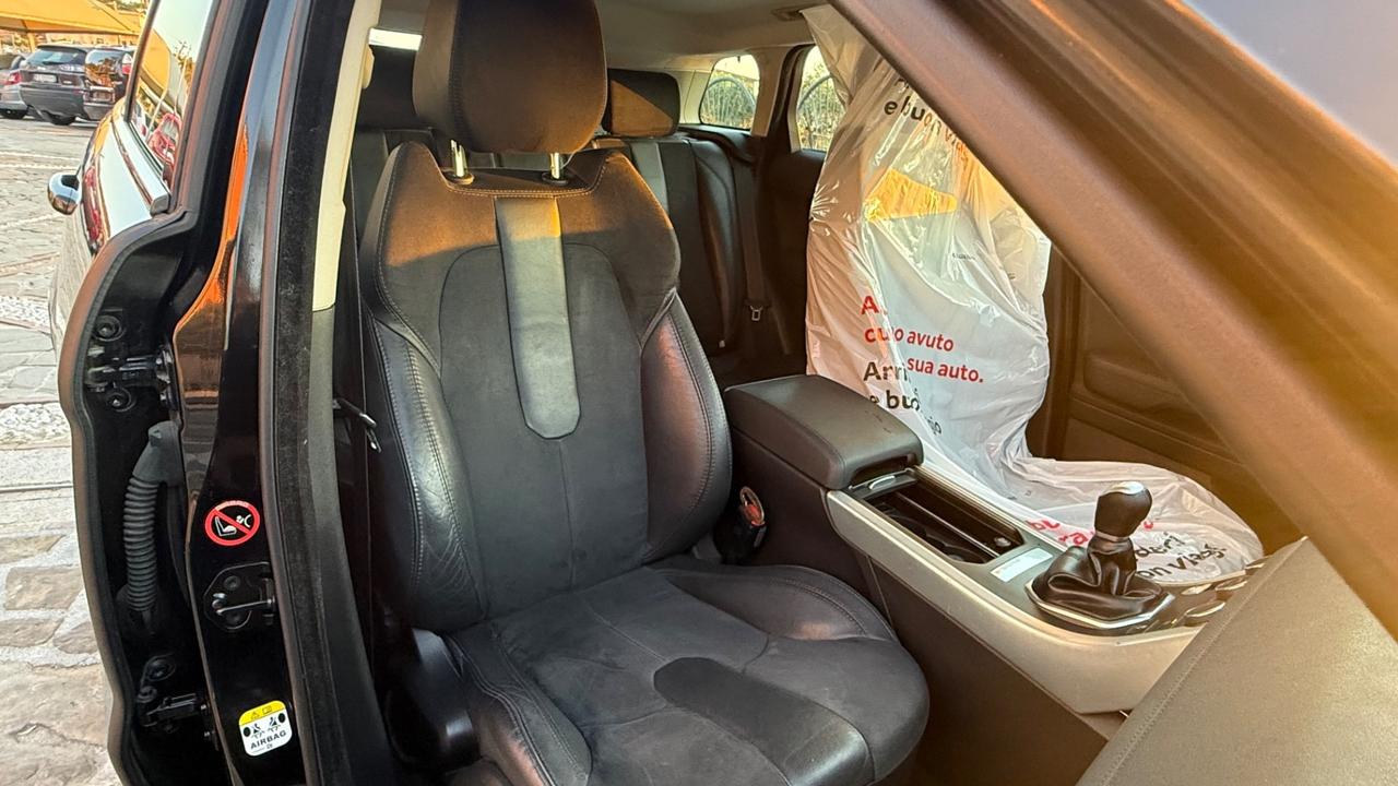 Land Rover Range Evoque 2.2 TD4 5p. Prestige