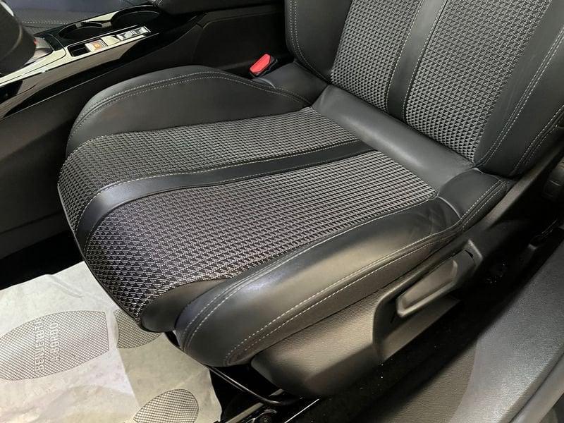 Peugeot 2008 2008 BlueHDi 130 S&S EAT8 GT