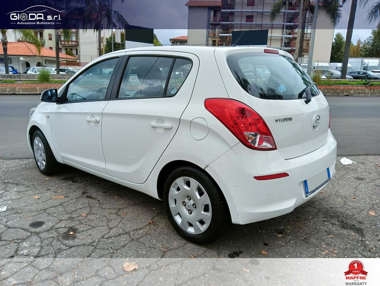 Hyundai i20 1.2 5p. Neo Patentati