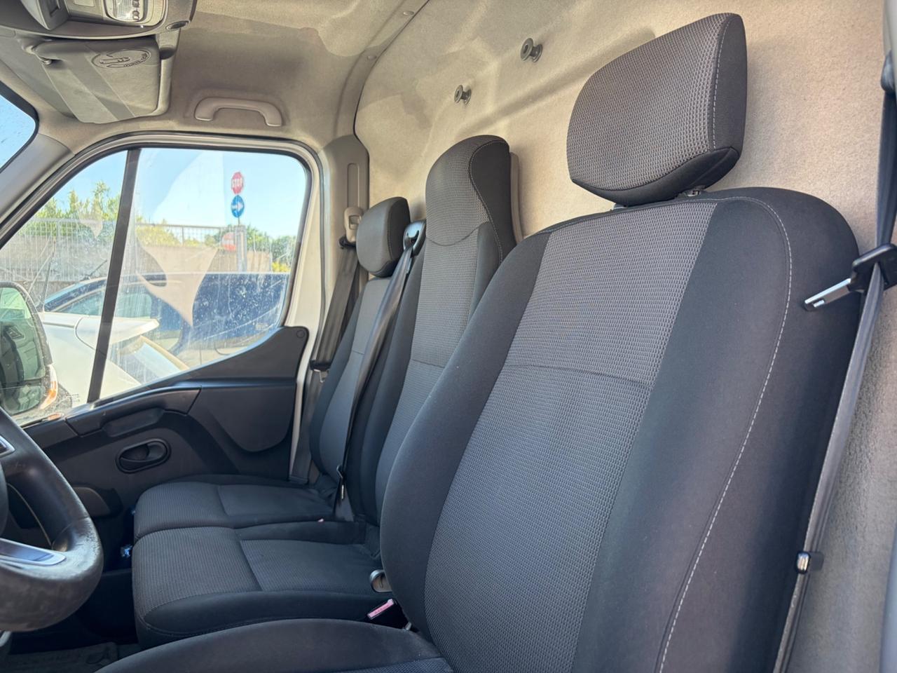 Renault master 2.3 tdi l2h2 136 cv ICE