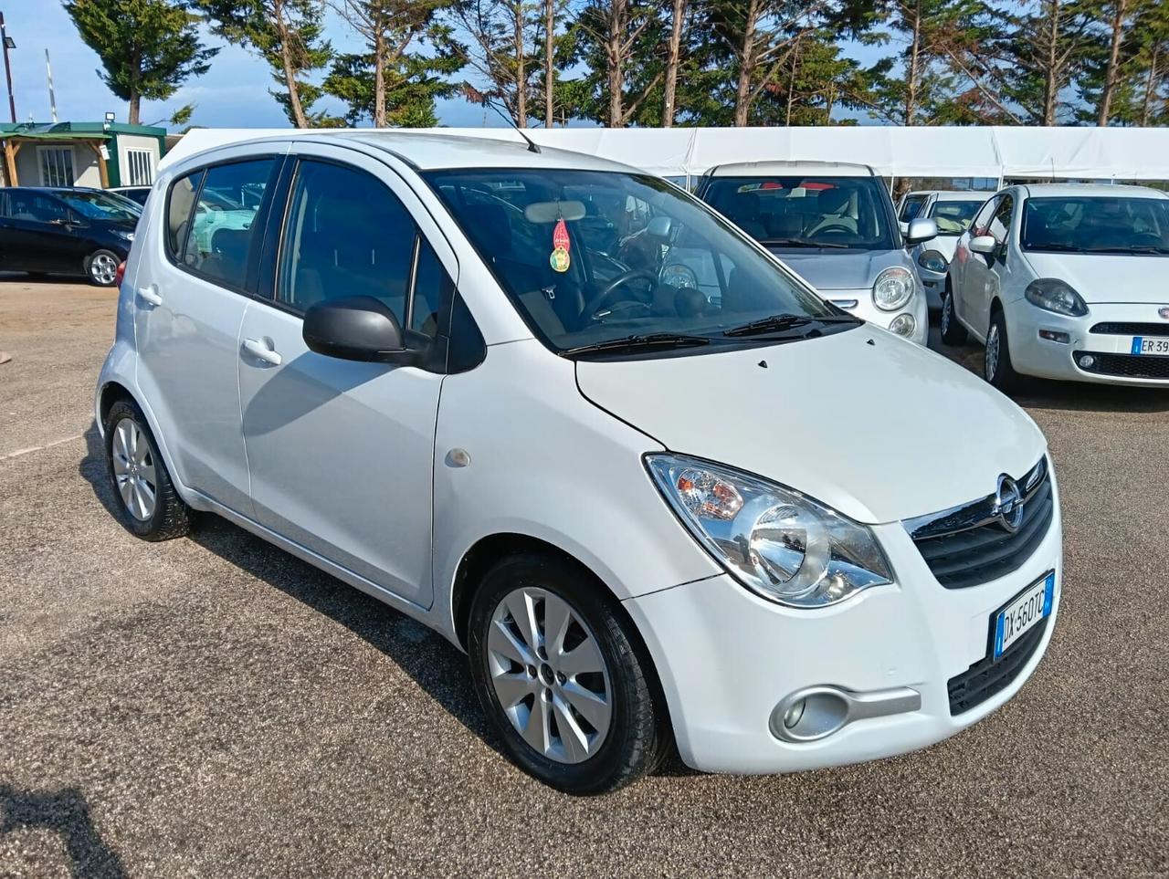 Opel Agila 1.2 Enjoy GPL c/automatico