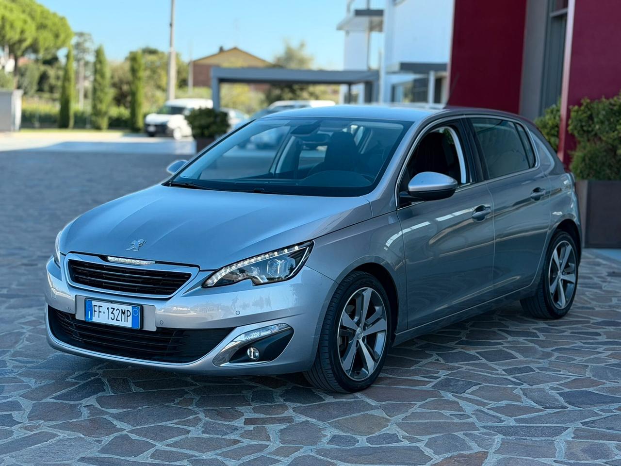 Peugeot 308 BlueHDi 120 CV Allure auto