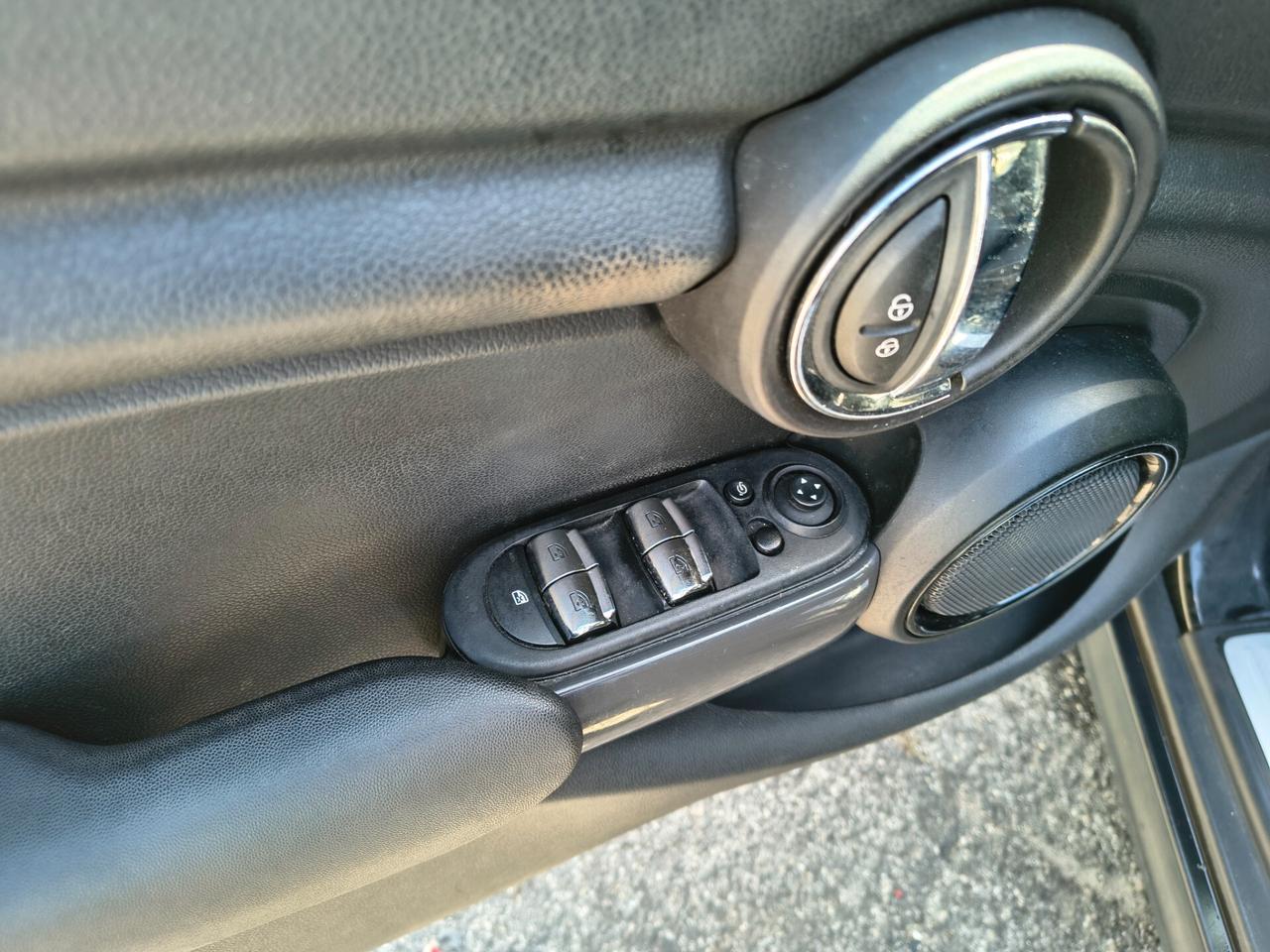 Mini 1.5 One D Boost 5 porte
