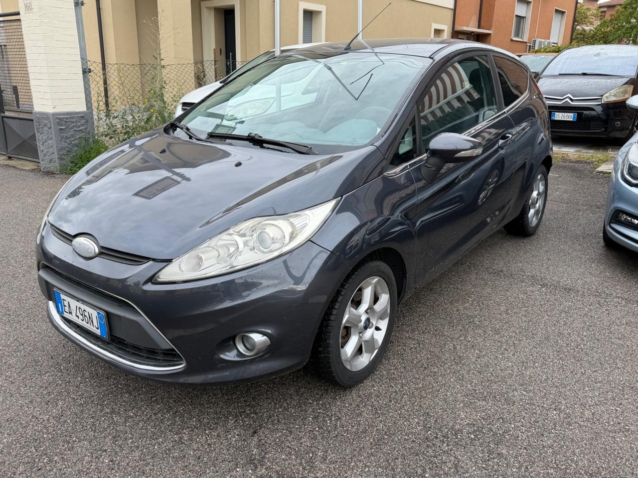 Ford Fiesta 1.4 TDCi 68CV 3 porte Titanium