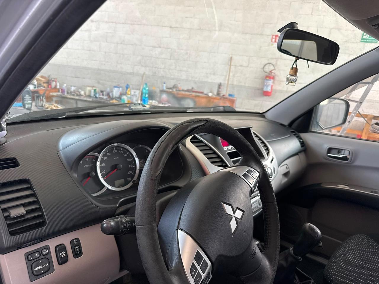 Mitsubishi L200 2.5 DI-D/178CV DC Intense Plus DPF