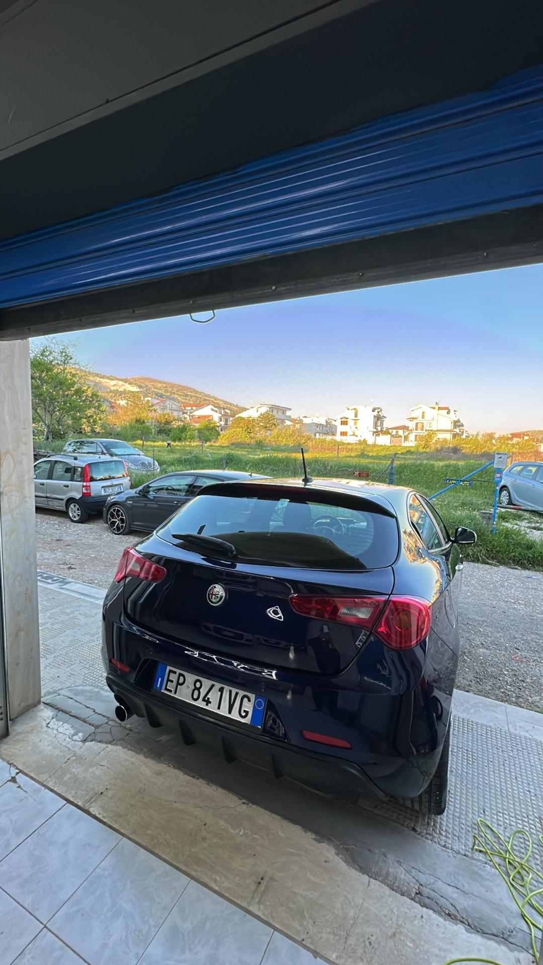 Alfa Romeo Giulietta 1.6 JTDm-2 105 CV Exclusive