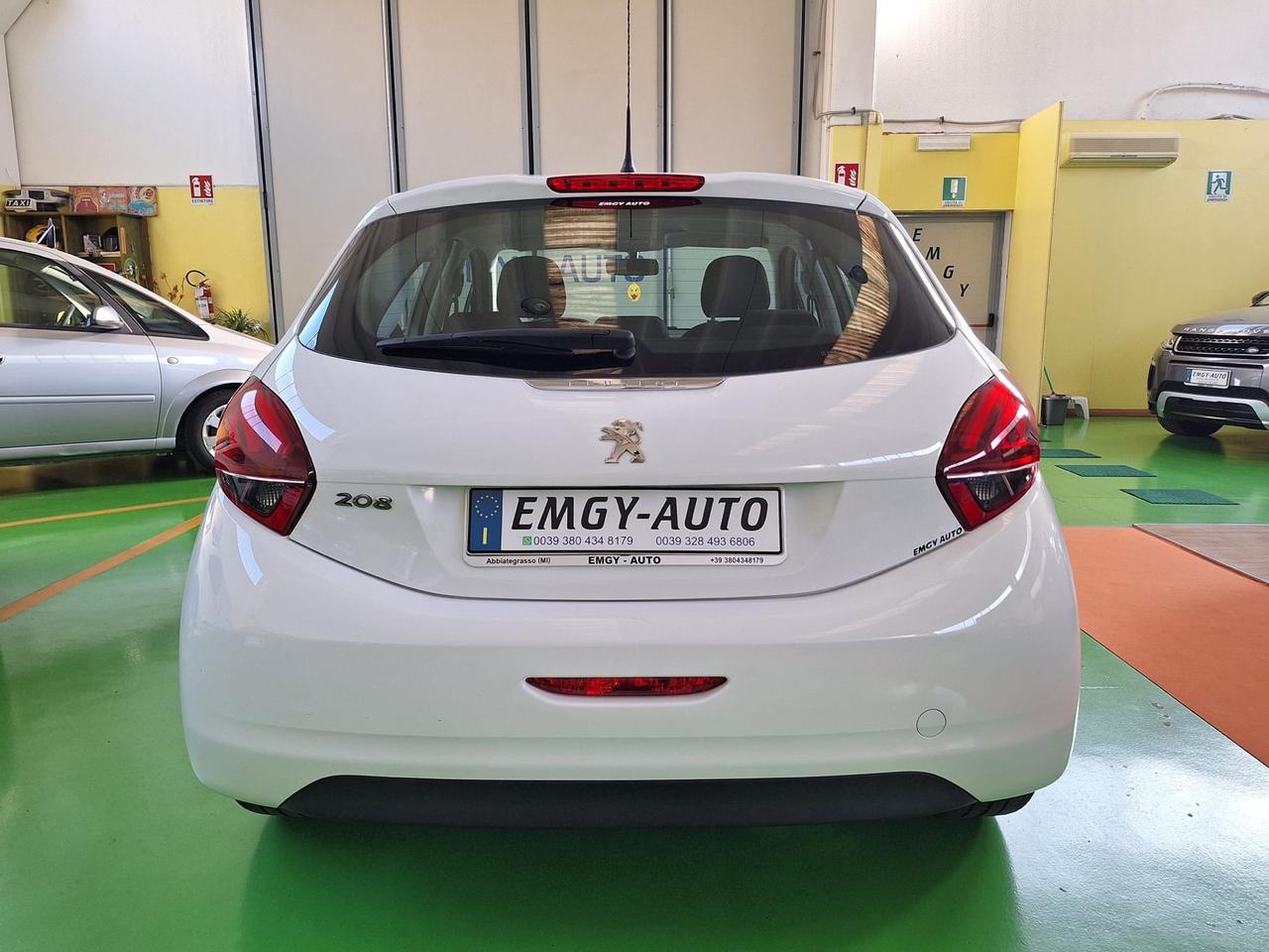 Peugeot 208 PureTech 82 5 porte Allure