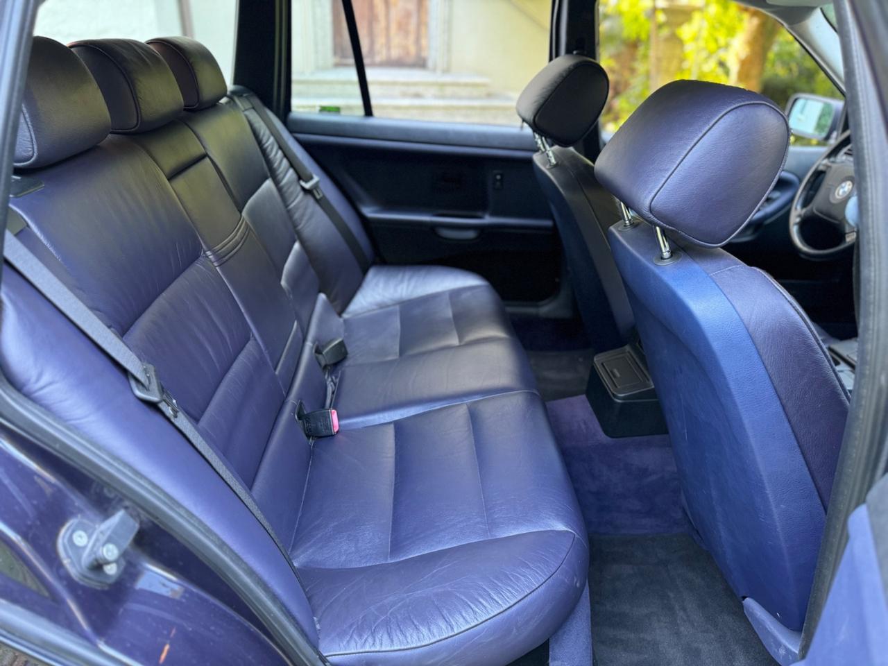 BMW E36 320i – Viola Madeira – Interni in Pelle Viola – ASI