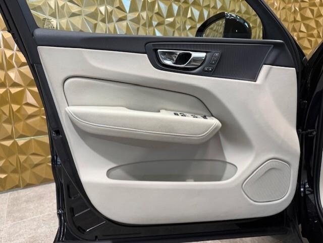 Volvo XC 60 XC60 B5 (d) AWD Geartronic Inscription