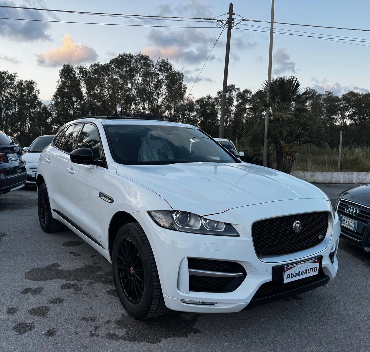 Jaguar F-Pace 2.0 D 180 CV R-Sport