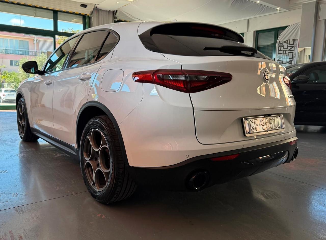 Alfa Romeo Stelvio 2.2 160 CV AT8 RWD Sprint