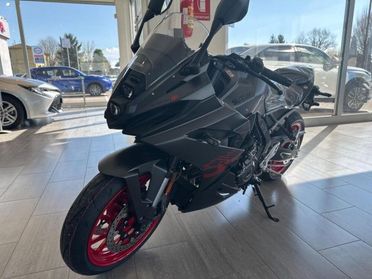 SUZUKI GSX-8R GSX-8R