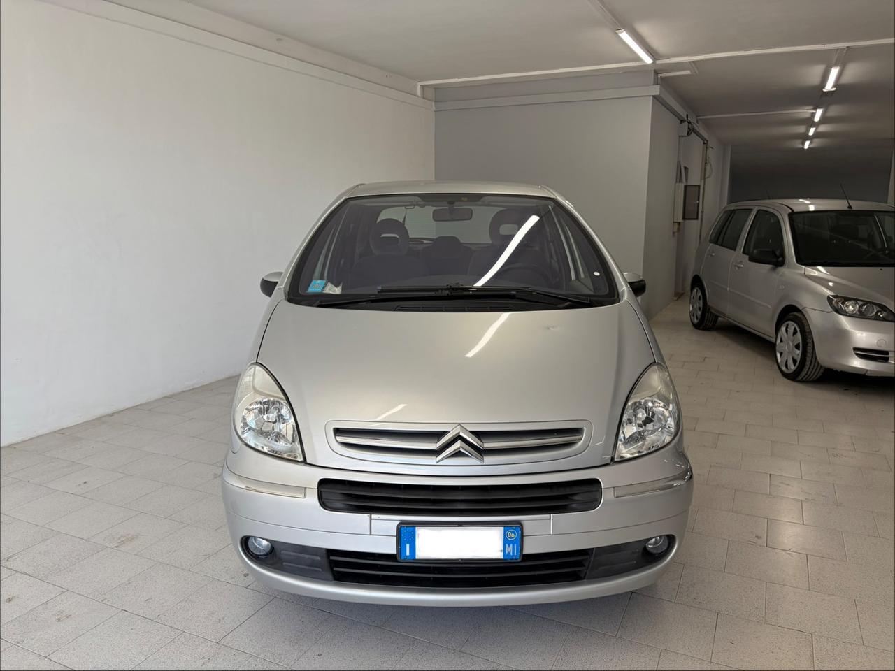 Citroen Xsara Picasso 1.6 16V Exclusive Nuova !